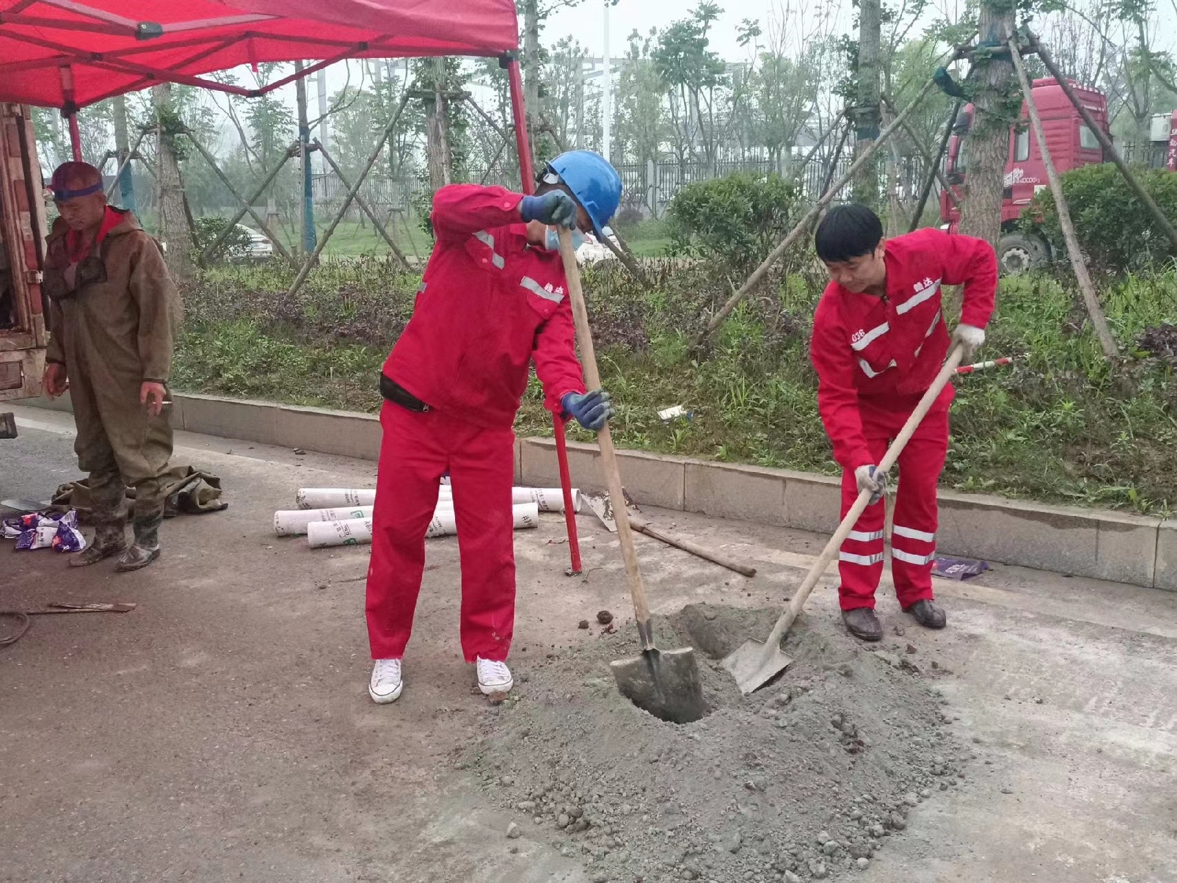 孝南管道疏通哪家好】及时进行市政管道清淤
